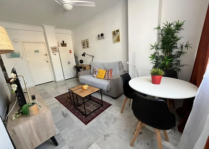 Urban Place In Close To With Pool And Garage 公寓 *